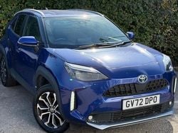 Used 2025 Toyota Yaris Hybrid Design Estate | £20,999 (Good price)