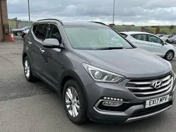 Silver Used 2017 Hyundai Santa Fe Premium SUV | £12,995 (Fair price)