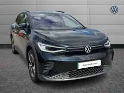 Black Used 2025 VW ID.4 Pure SUV | £26,990 (Fair price)