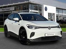 White Used 2022 VW ID.4 Pure SUV | £16,991 (Fair price)