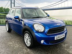Blue Used 2015 Mini Cooper Countryman SUV | £7,990 (Fair price)