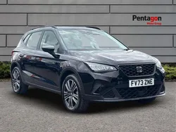 Midnight black Used 2024 Seat Arona SE Technology SUV | £14,995 (Fair price)