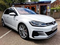 White Used 2017 VW Golf VII GTD Hatchback | £11,495 (Fair price)
