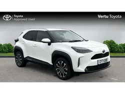 White Used 2022 Toyota Yaris Cross Design SUV | £19,759 (Good price)