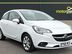White Used 2019 Vauxhall Corsa Hatchback | £5,000 (Fair price)