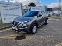 Mett grey Used 2023 Nissan Juke Visia SUV | £13,495 (Fair price)