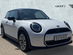 White Used 2024 Mini Cooper Hatch Hatchback | £24,395 (Expensive)