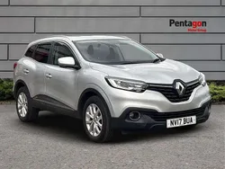 Silver Used 2017 Renault Kadjar Dynamique SUV | £10,800 (Fair price)