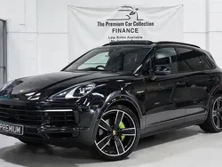 Used 2021 Porsche Cayenne S E-Hybrid SUV | £43,980 (Fair price)
