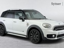 White Used 2019 Mini Cooper S Countryman Classic SUV | £18,000 (Fair price)