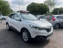 White Used 2016 Renault Kadjar Dynamique SUV | £9,395 (Fair price)