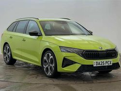 Hyper green Used 2025 Skoda Octavia vRS Estate | £34,990