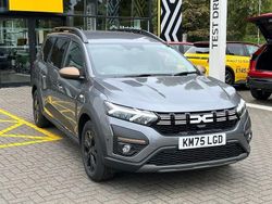 Shadow grey New 2025 Dacia Jogger Extreme MPV | £23,995 (Expensive)