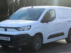 White Used 2024 Citroën Berlingo MPV | £14,500 (Fair price)
