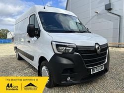White Used 2021 Renault Master Business Van | £10,995 (Fair price)