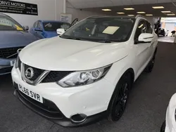 White Used 2016 Nissan Qashqai S SUV | £7,990 (Fair price)