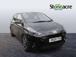 Black Used 2024 Hyundai i10 Premium Hatchback | £15,995 (Fair price)