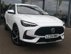 White Used 2024 MG HS Trophy SUV | £18,498 (Fair price)
