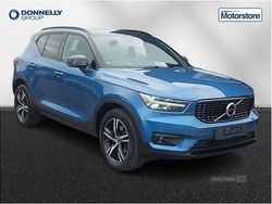Blue Used 2019 Volvo XC40 R-Design SUV | £22,995 (Fair price)