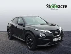 Black Used 2023 Nissan Juke N-Connecta SUV | £13,799 (Fair price)