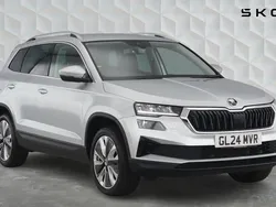 Brilliant silver metallic Used 2024 Skoda Karoq SE L SUV | £20,755 (Fair price)