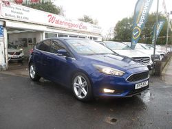 Blue Used 2015 Ford Focus Zetec Hatchback | £5,450 (Fair price)