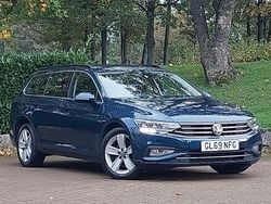 Blue Used 2019 VW Passat SE Estate | £14,998 (Fair price)