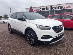 White Used 2018 Vauxhall Grandland X Sport SUV | £8,250 (Fair price)