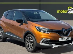 Orange/black Used 2019 Renault Captur GT-Line SUV | £11,000 (Fair price)