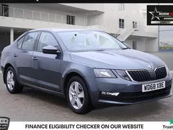 Grey Used 2019 Skoda Octavia SE Hatchback | £9,489 (Good price)