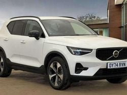 Crystal white Used 2024 Volvo XC40 Plus SUV | £32,149 (Fair price)