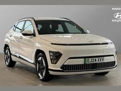 White Used 2024 Hyundai Kona Advanced SUV | £20,815 (Good price)