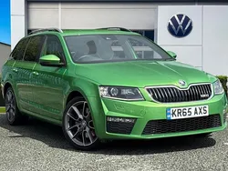Green Used 2016 Skoda Octavia vRS Estate | £10,602 (Good price)