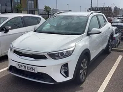 White Used 2021 Kia Stonic 2 SUV | £12,500 (Fair price)