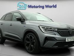 Grey/black Used 2023 Renault Austral Iconic Esprit Alpine SUV | £24,500 (Fair price)