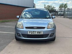 Blue Used 2007 Ford Fiesta Zetec Hatchback | £799 (Good price)