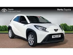 White Used 2022 Toyota Aygo PURE Hatchback | £11,715 (Fair price)