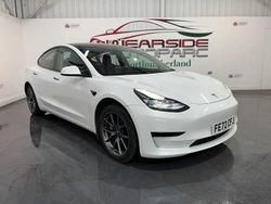 White Used 2022 Tesla Model 3 RWD Sedan | £16,799 (Fair price)