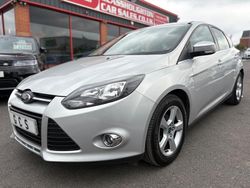 Silver Used 2014 Ford Focus Zetec Hatchback | £5,990 (Fair price)