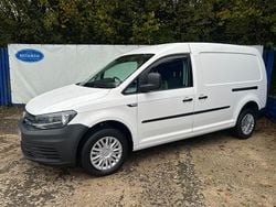 White Used 2015 VW Caddy Maxi Startline MPV | £8,499 (Fair price)