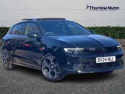 Black Used 2024 Vauxhall Astra Ultimate Hatchback | £19,699 (Fair price)