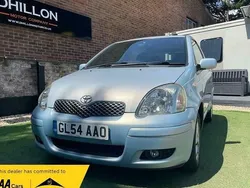 Blue Used 2004 Toyota Yaris Hatchback | £1,495 (Fair price)