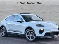White New 2025 Porsche Macan SUV | £70,990
