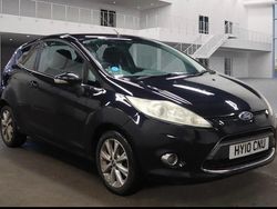 Black Used 2010 Ford Fiesta Zetec Hatchback | £1,795 (Good price)