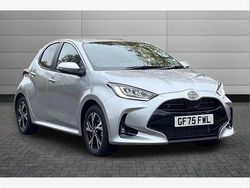 Silver New 2025 Toyota Yaris Hybrid Design Hatchback | £23,595 (Fair price)