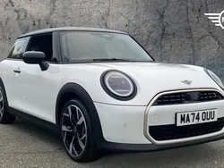 White Used 2024 Mini Cooper S Hatch Hatchback | £25,580 (Fair price)