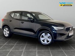 Black Used 2022 Volvo XC40 Core SUV | £22,495 (Good price)