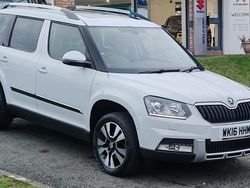White Used 2016 Skoda Yeti LAURIN & KLEMENT SUV | £12,995 (A bit pricey)