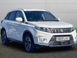 White Used 2019 Suzuki Vitara SZ5 Hatchback | £13,990 (Fair price)