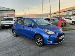 Blue Used 2018 Toyota Yaris Hatchback | £9,995 (Fair price)